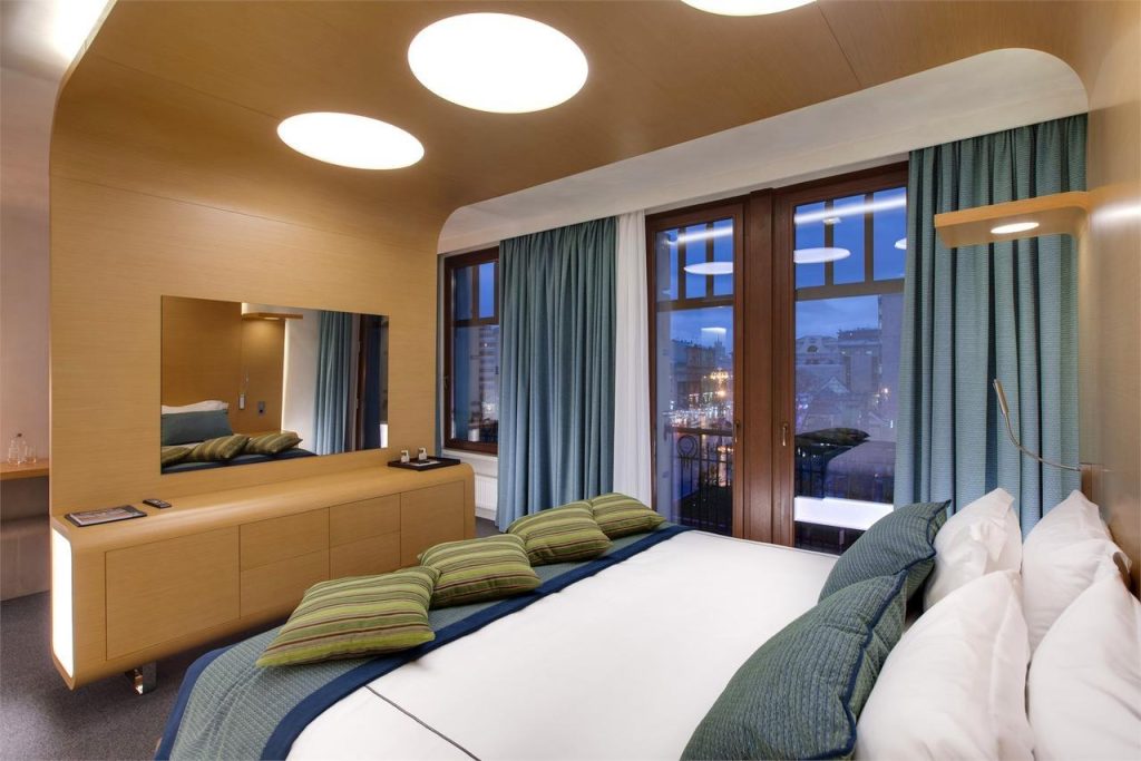 whatsapp image 2025 12 14 at 00.54.18